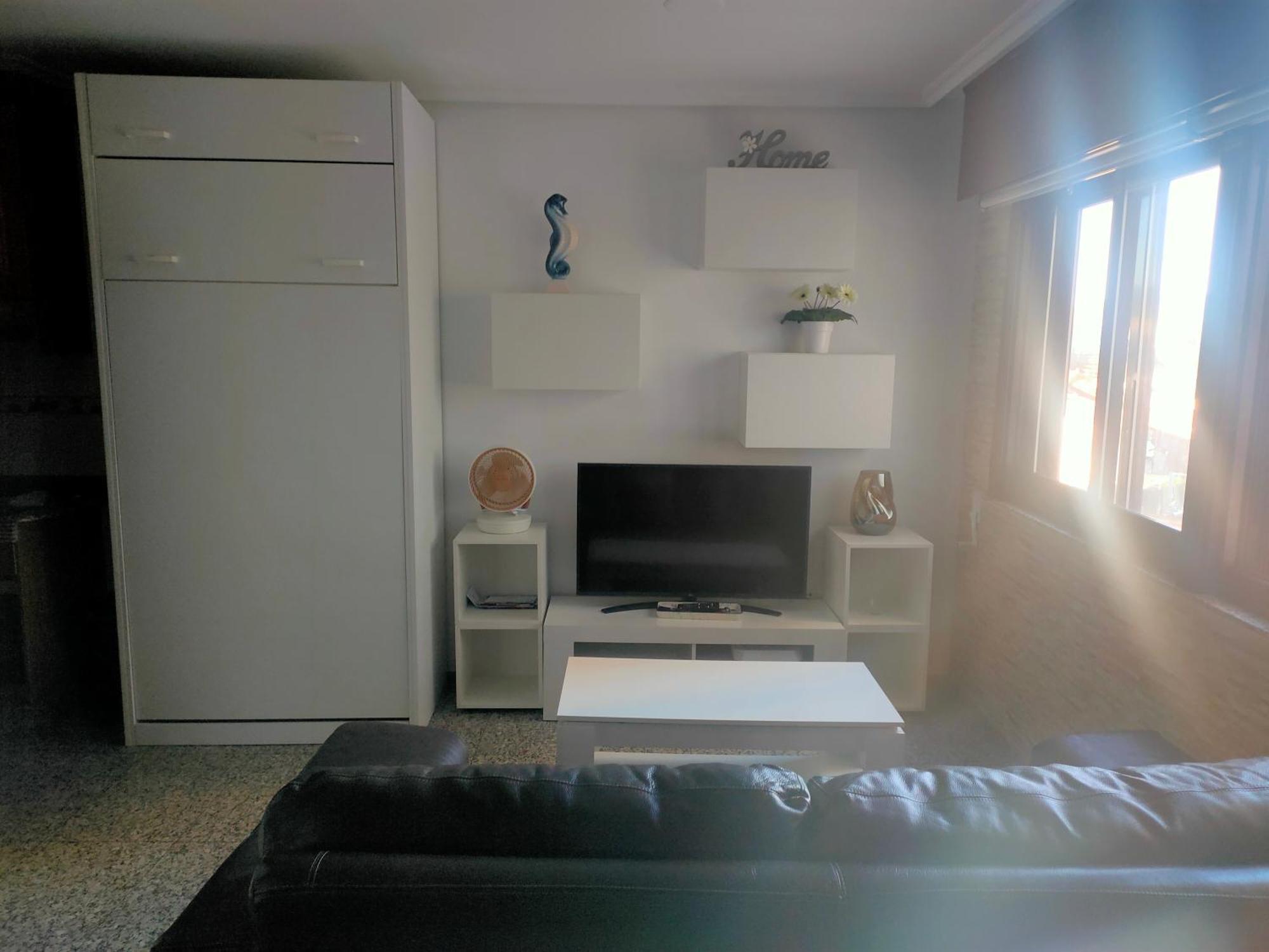 Estudio Tipo Loft En El Centro De Mugardos